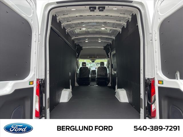2025 Ford Transit Base - Photo 7