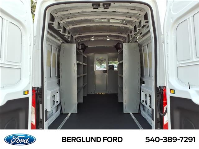 2024 Ford Transit Base - Photo 7