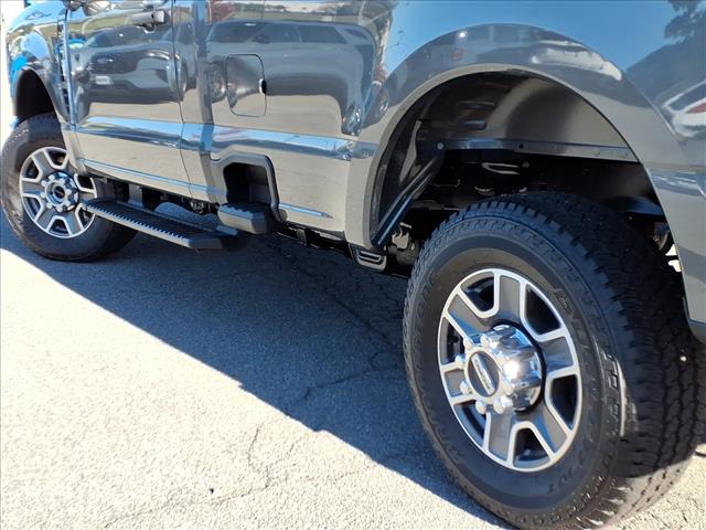 2025 Ford F-350 Super Duty XLT - Photo 7