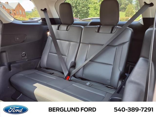 2025 Ford Explorer Active - Photo 8