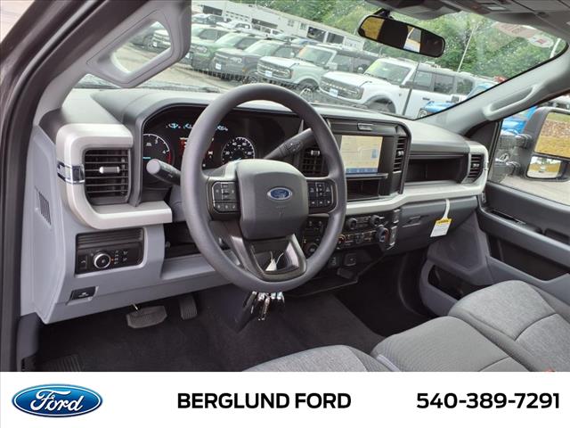 2025 Ford F-250 Super Duty XLT - Photo 8