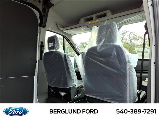 2025 Ford Transit Base - Photo 8