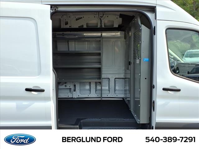 2024 Ford Transit Base - Photo 8