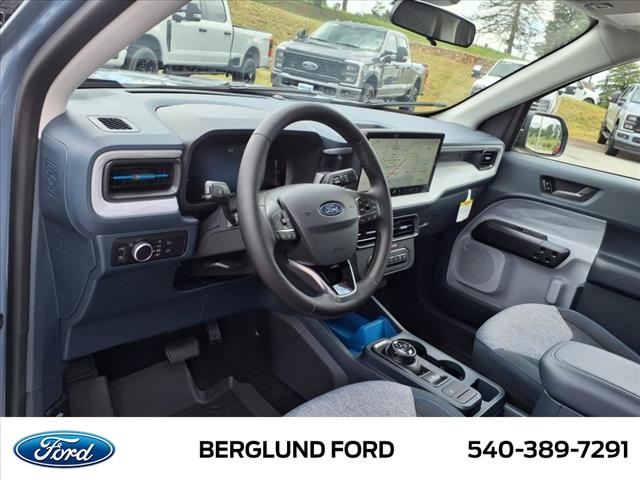 2025 Ford Maverick XLT - Photo 8