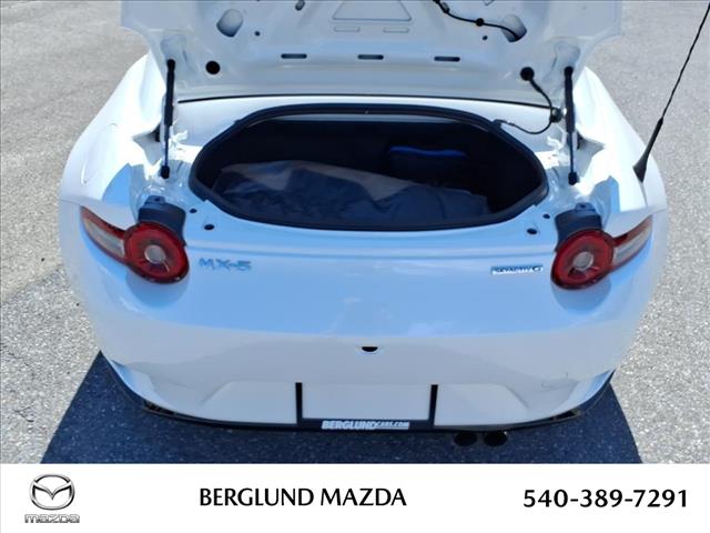 2025 Mazda MX-5 Miata RF Club - Photo 8