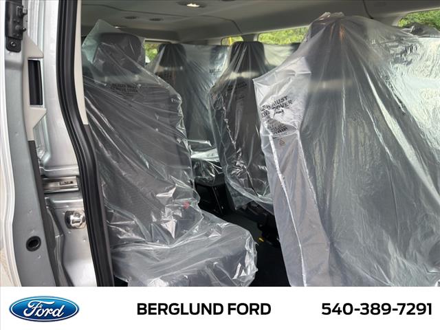 2025 Ford Transit XLT - Photo 9
