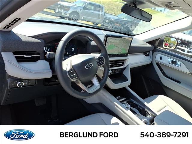 2025 Ford Explorer Active - Photo 9