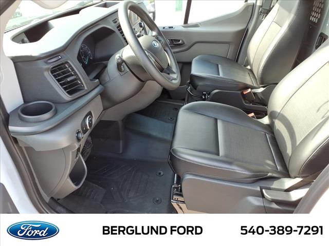 2024 Ford Transit Base - Photo 9