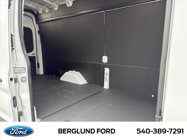 2025 Ford Transit Base - Photo 9