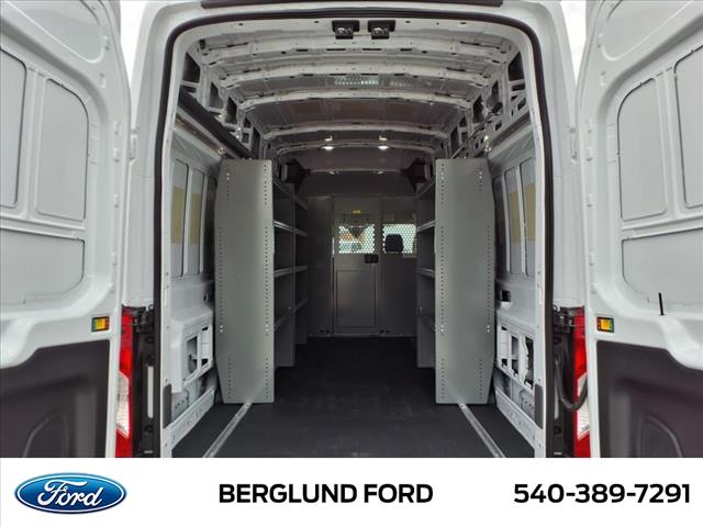 2024 Ford Transit Base - Photo 9