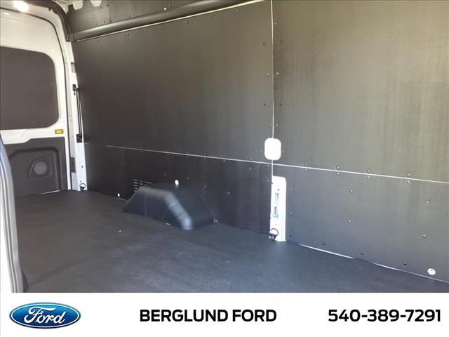 2025 Ford Transit Base w/11,000 lb. GVWR - Photo 9