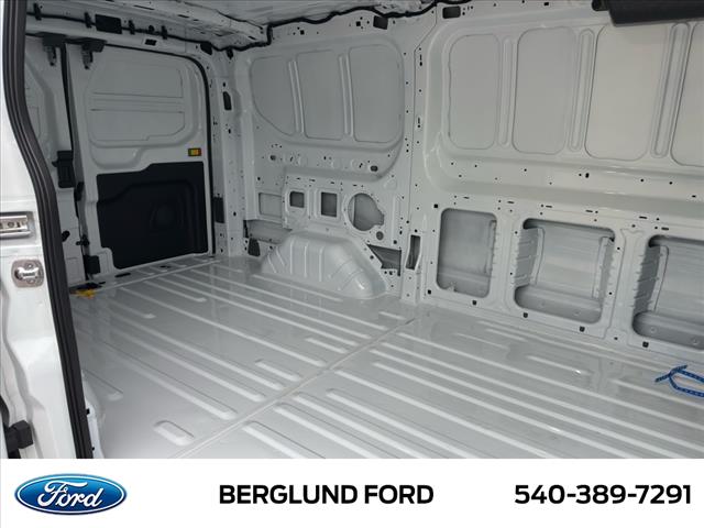 2025 Ford Transit Base - Photo 9