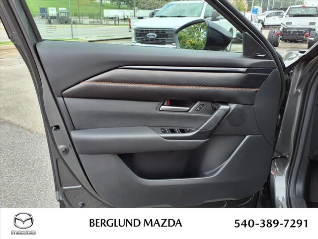 2025 Mazda CX-50 Hybrid Premium Package - Photo 9