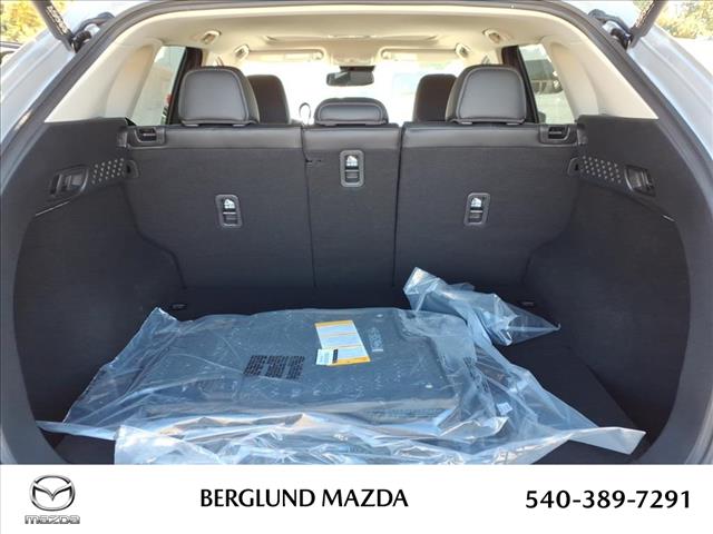 2025 Mazda CX-5 2.5 S Preferred Package - Photo 9