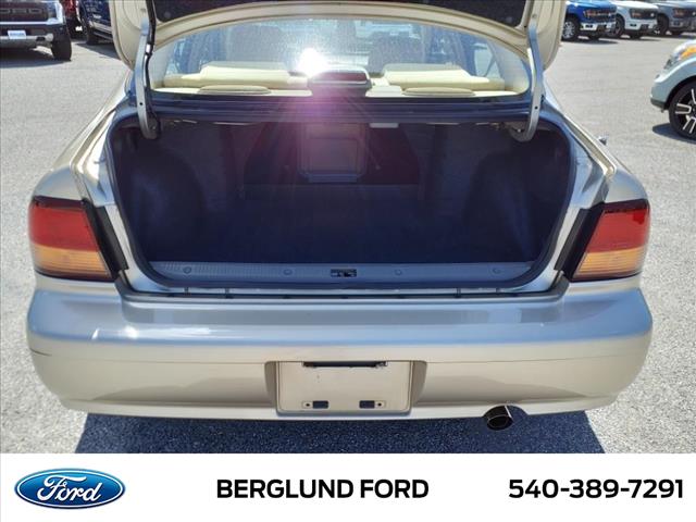 1999 Nissan Maxima