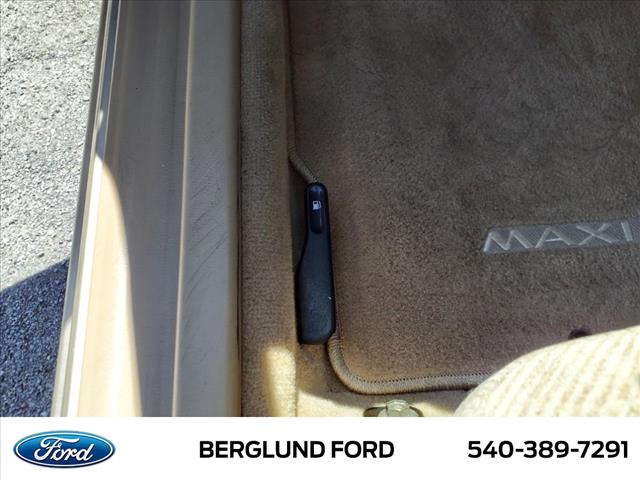 1999 Nissan Maxima