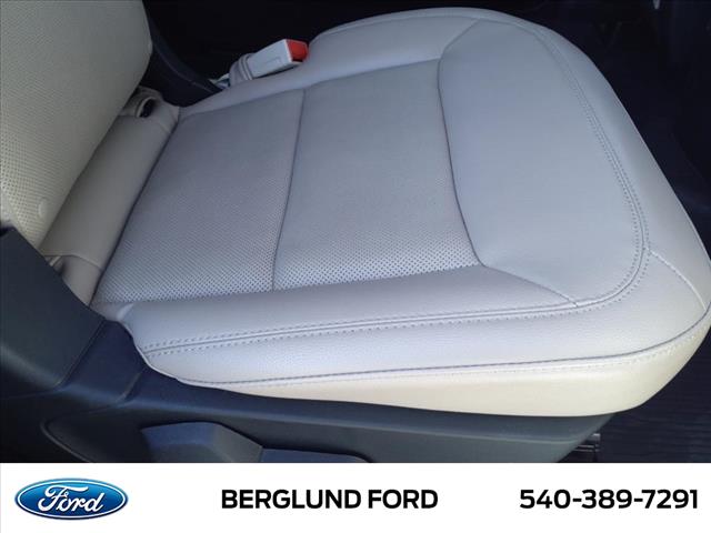2022 Ford Explorer Hybrid Limited