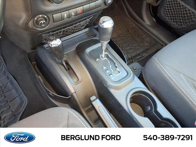 2018 Jeep Wrangler JK Unlimited Golden Eagle