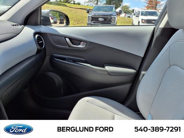 2021 Hyundai KONA Limited