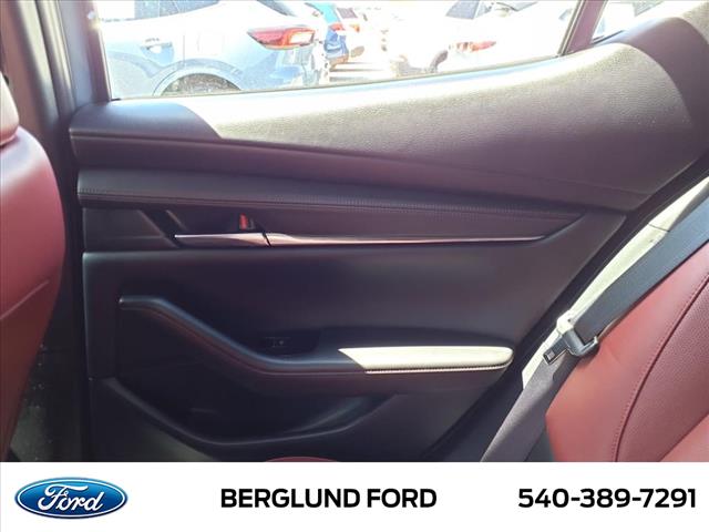 2025 Mazda Mazda3 Hatchback 2.5 S Carbon Edition
