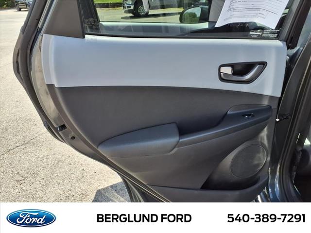 2021 Hyundai KONA Limited