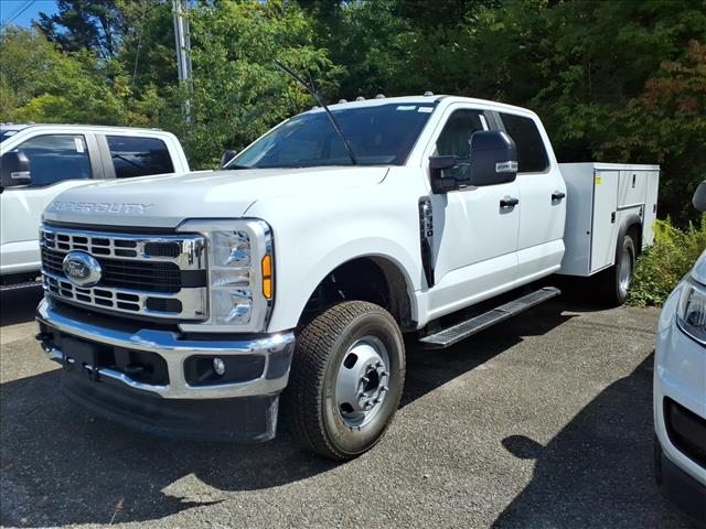 2025 Ford F-350 Super Duty XL