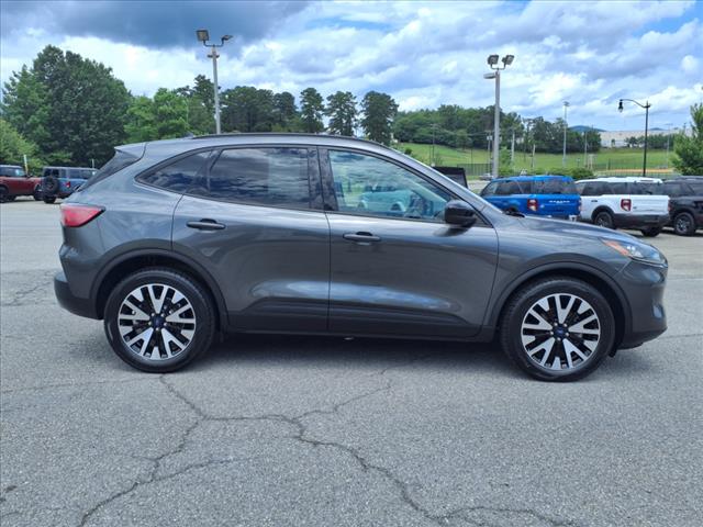 2020 Ford Escape Hybrid SE Sport