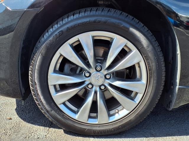 2013 INFINITI M37 x