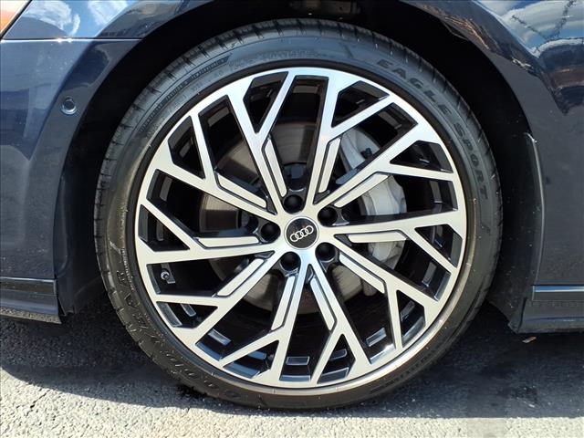 2022 Audi A8 L quattro 55 TFSI