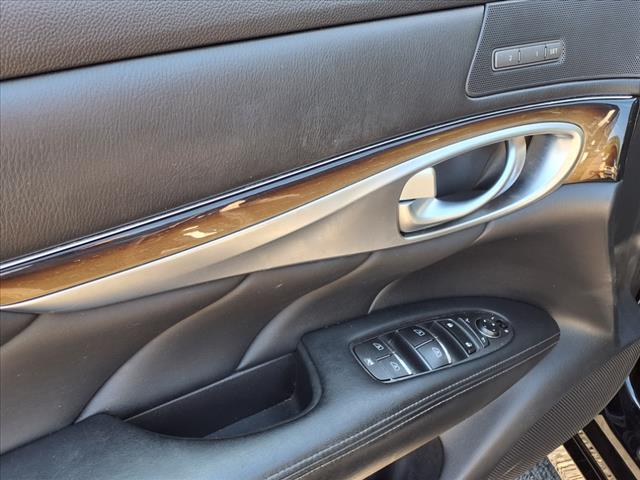2013 INFINITI M37 x