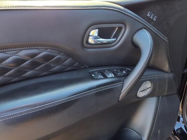 2023 INFINITI QX80 Sensory
