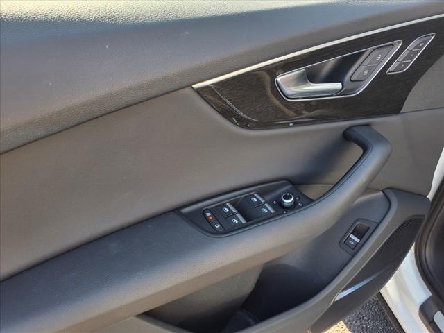 2022 Audi Q7 quattro Premium Plus 55 TFSI