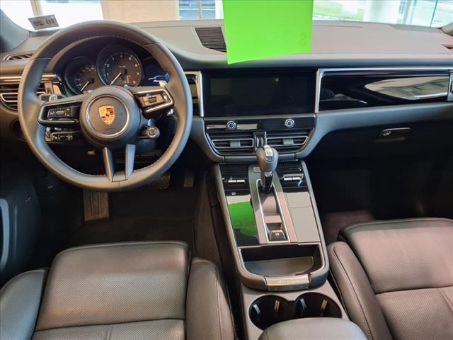 2024 Porsche Macan 