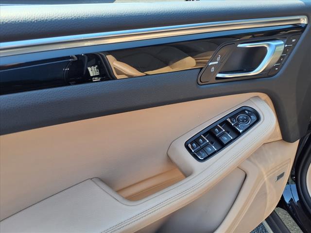 2020 Porsche Macan S
