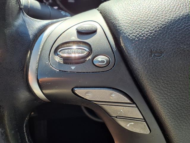 2013 INFINITI M37 x