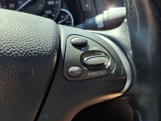 2013 INFINITI M37 x