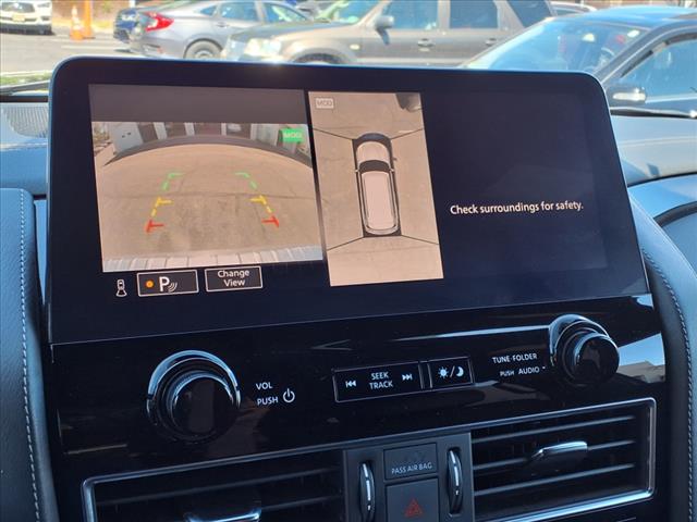 2023 INFINITI QX80 Sensory