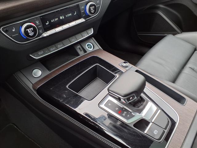 2024 Audi Q5 quattro S line Prem Plus 45 TFSI