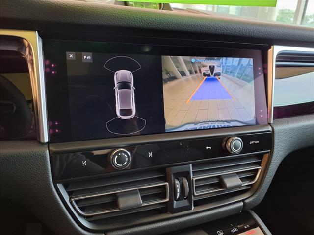 2024 Porsche Macan 