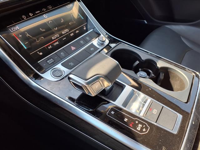 2022 Audi Q7 quattro Premium Plus 55 TFSI