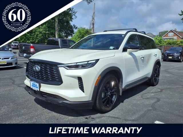2025 INFINITI QX60 Luxe
