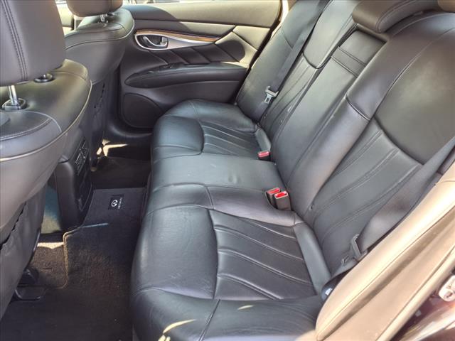 2013 INFINITI M37 x