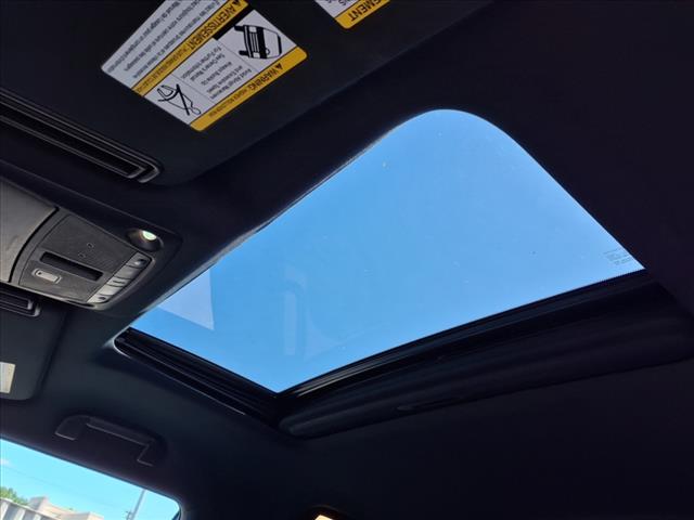 2023 INFINITI QX80 Sensory