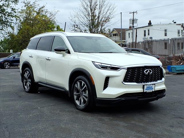 2025 INFINITI QX60 Luxe