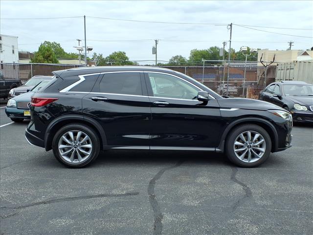 2022 INFINITI QX50 Luxe