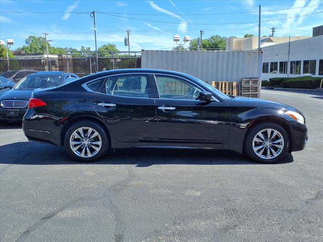 2013 INFINITI M37 x