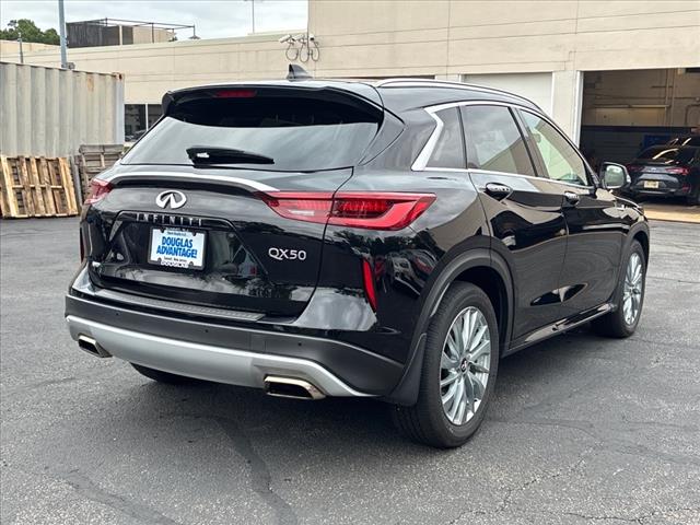 2024 INFINITI QX50 Luxe