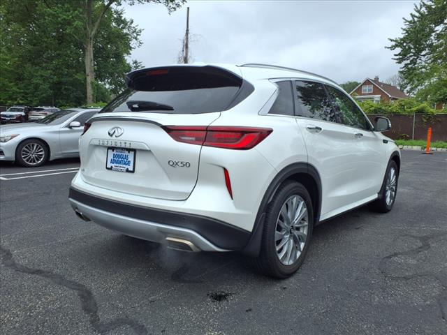 2024 INFINITI QX50 Luxe