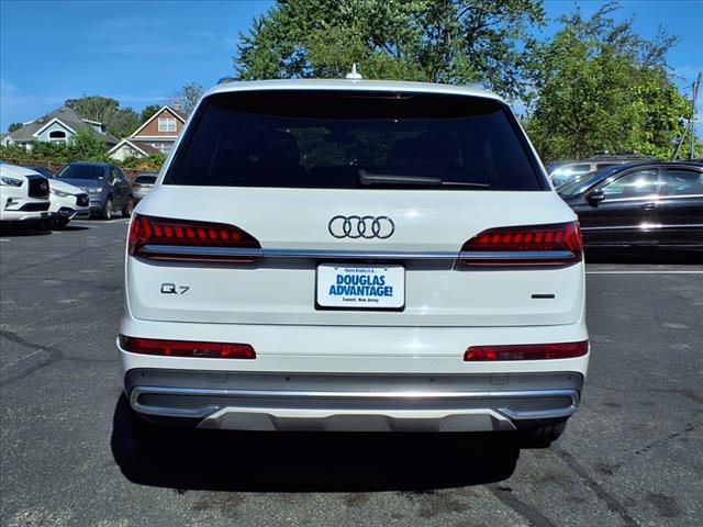 2022 Audi Q7 quattro Premium Plus 55 TFSI
