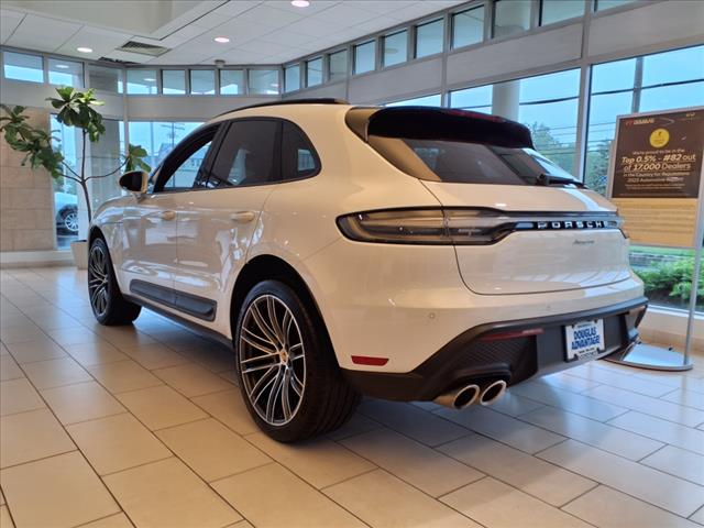 2024 Porsche Macan 